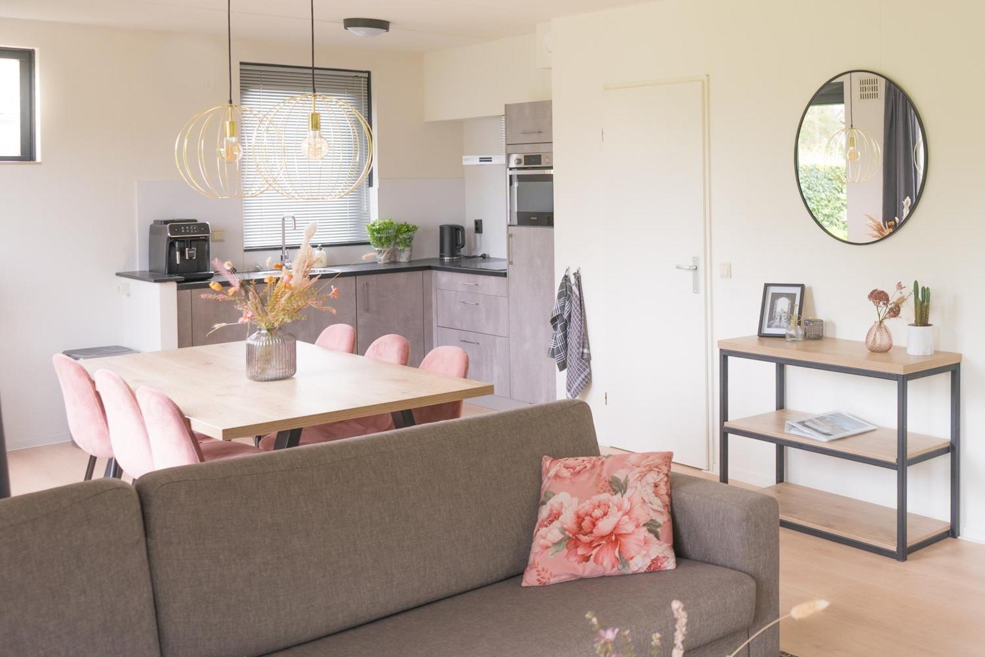 6P Vrijstaand Huis Met Royale Tuin En Hottub Ewijk エクステリア 写真