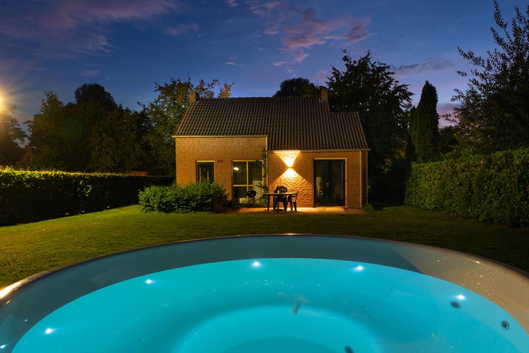 6P Vrijstaand Huis Met Royale Tuin En Hottub Ewijk エクステリア 写真