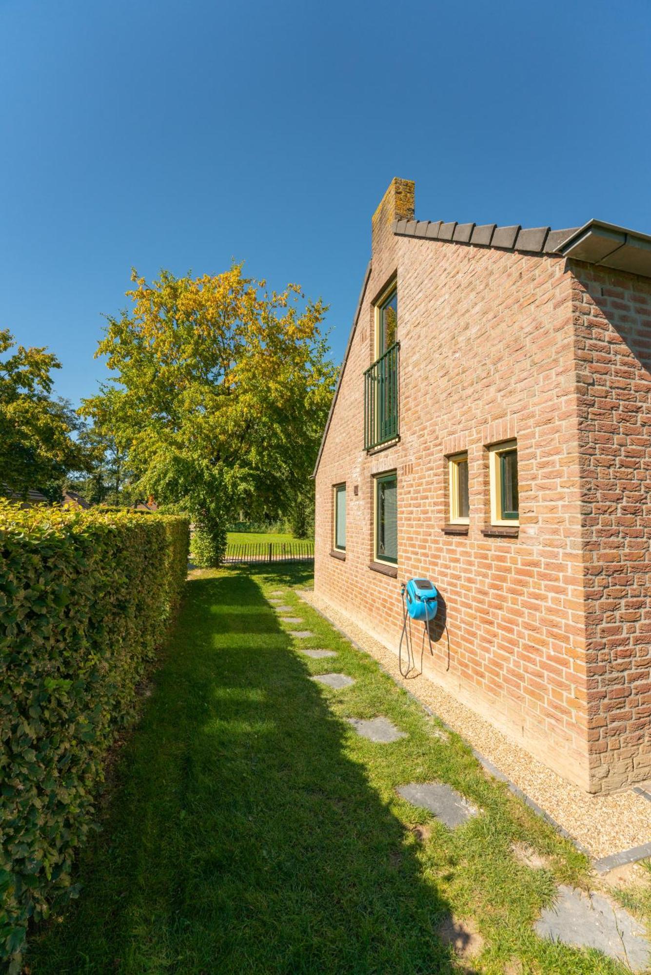6P Vrijstaand Huis Met Royale Tuin En Hottub Ewijk エクステリア 写真